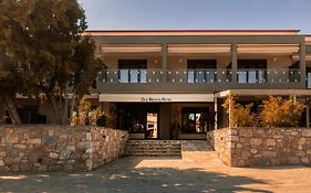 Old Nikiti'S Hotel